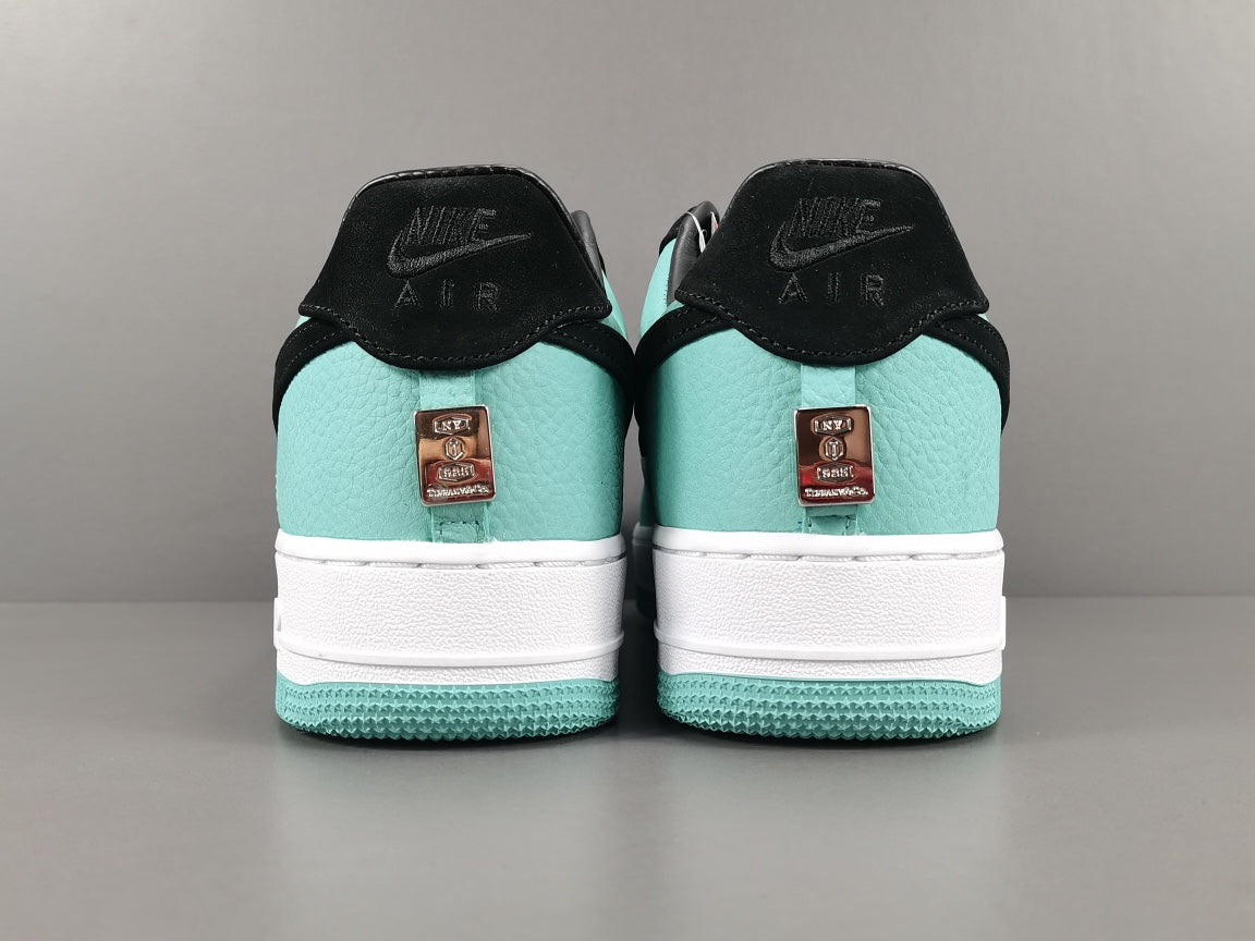 Nike Air Force 1 Low "Tiffany Blue